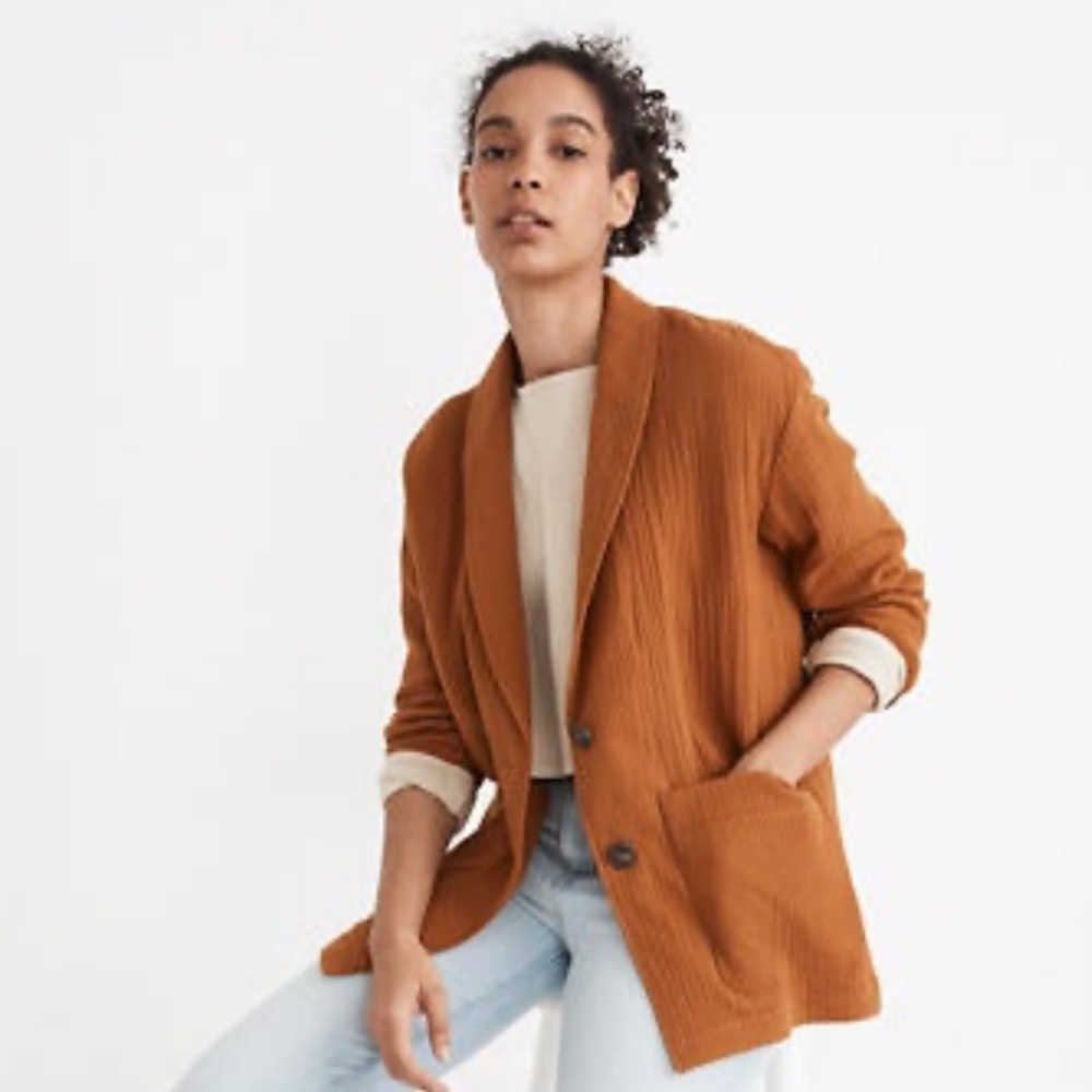 2 Madewell items: Dorset blazer and Eastover tank